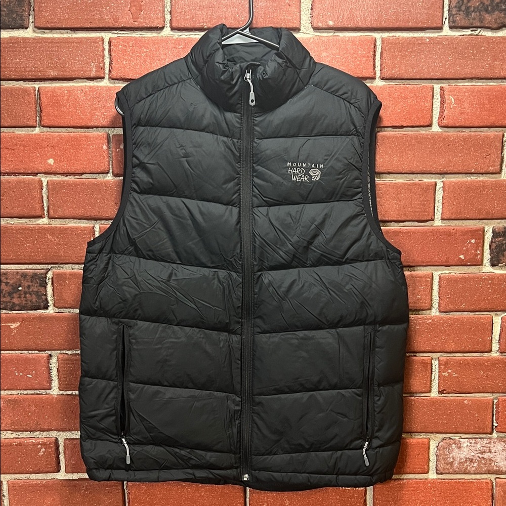 Mountain Hardwear Men's Dark Puffer Vest